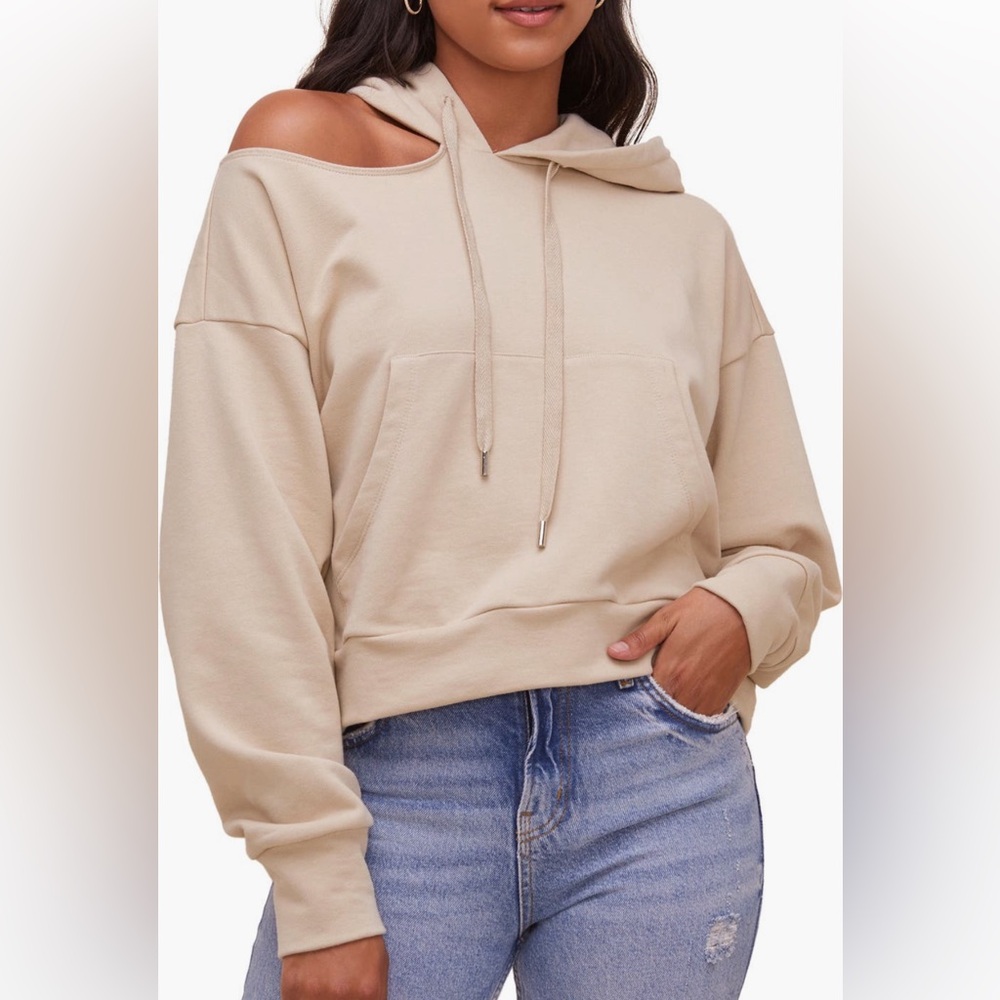 ASTR the label cold shoulder hoodie M